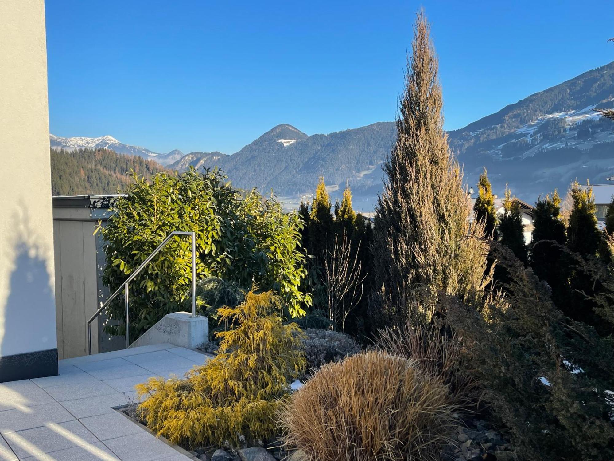 H21 - Modernes Ferienhaus 145Qm, 4Sz, Wellnessbereich Mit Sauna Und Dachterrasse Mit Panoramablick, Kuehlen Und Heizen Mit Geothermie Fügen Exterior foto