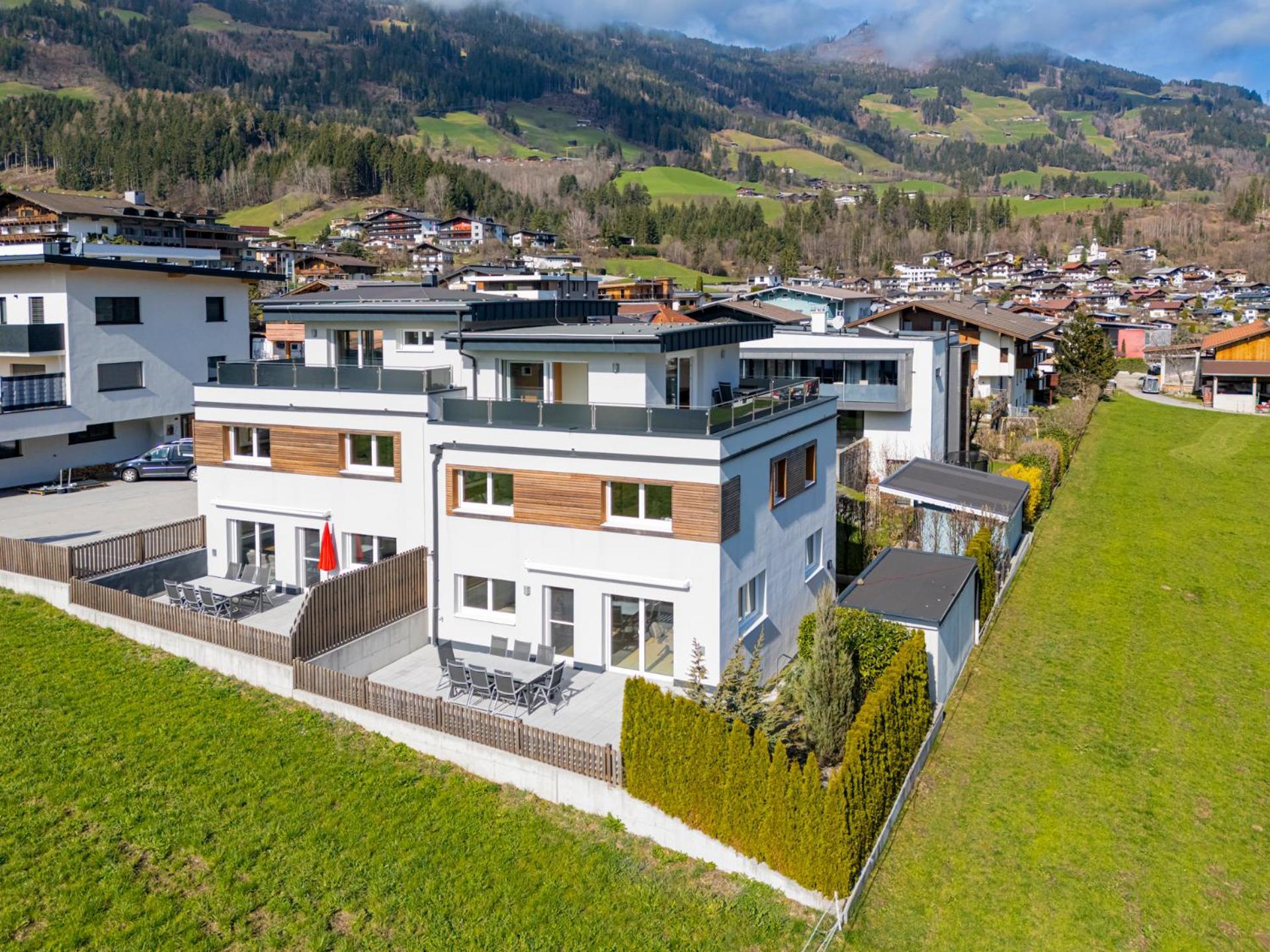 H21 - Modernes Ferienhaus 145Qm, 4Sz, Wellnessbereich Mit Sauna Und Dachterrasse Mit Panoramablick, Kuehlen Und Heizen Mit Geothermie Fügen Exterior foto