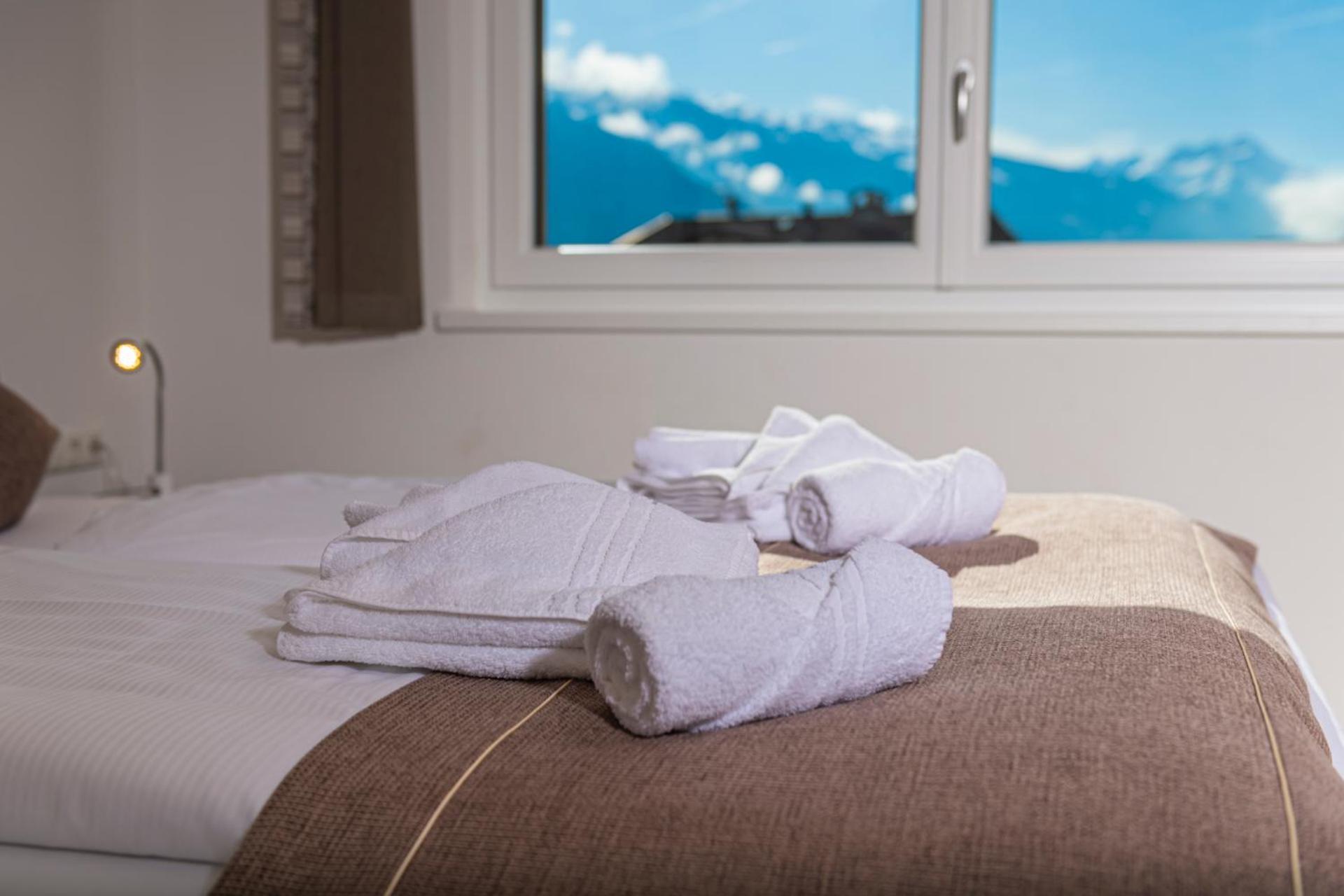 H21 - Modernes Ferienhaus 145Qm, 4Sz, Wellnessbereich Mit Sauna Und Dachterrasse Mit Panoramablick, Kuehlen Und Heizen Mit Geothermie Fügen Exterior foto