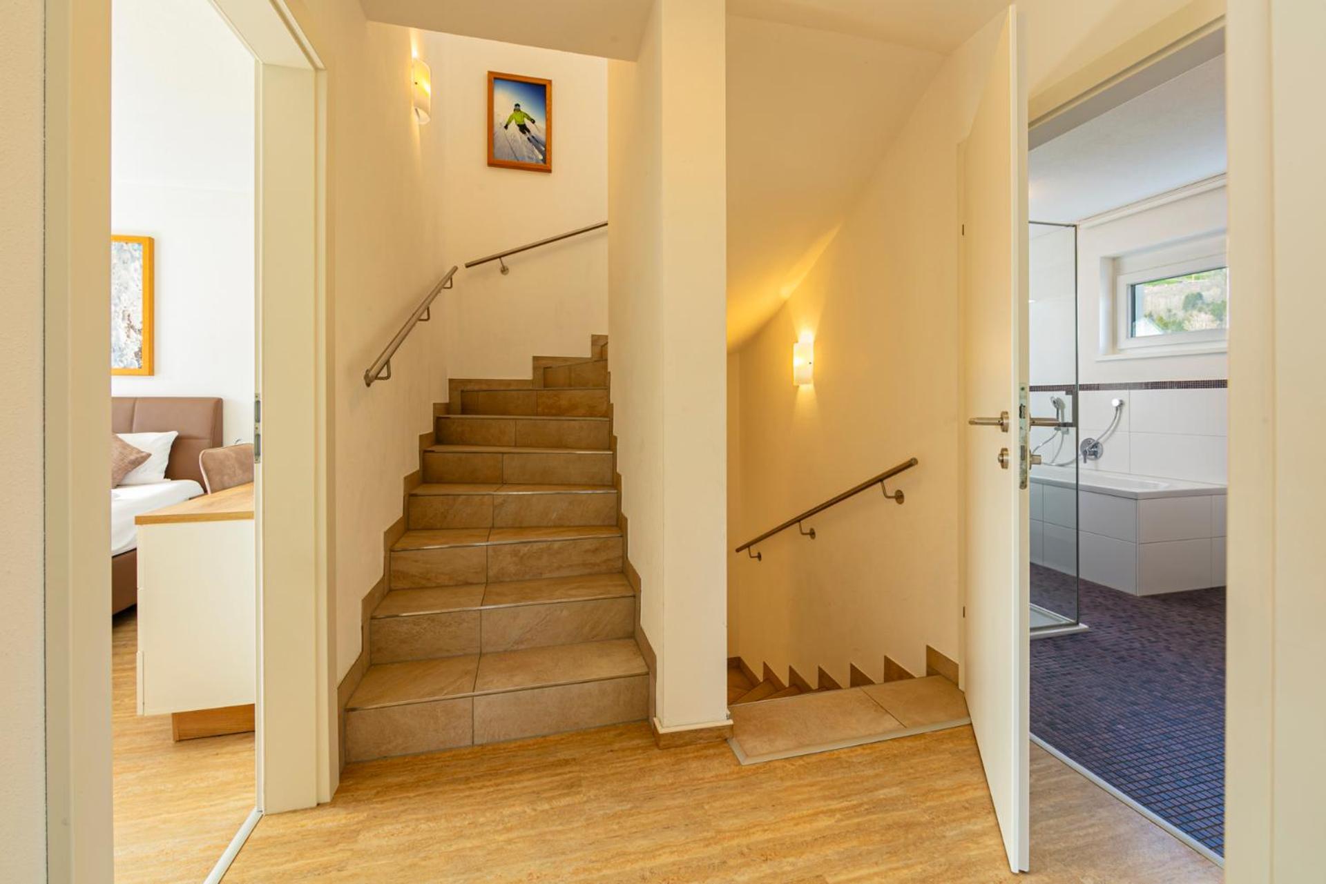 H21 - Modernes Ferienhaus 145Qm, 4Sz, Wellnessbereich Mit Sauna Und Dachterrasse Mit Panoramablick, Kuehlen Und Heizen Mit Geothermie Fügen Exterior foto